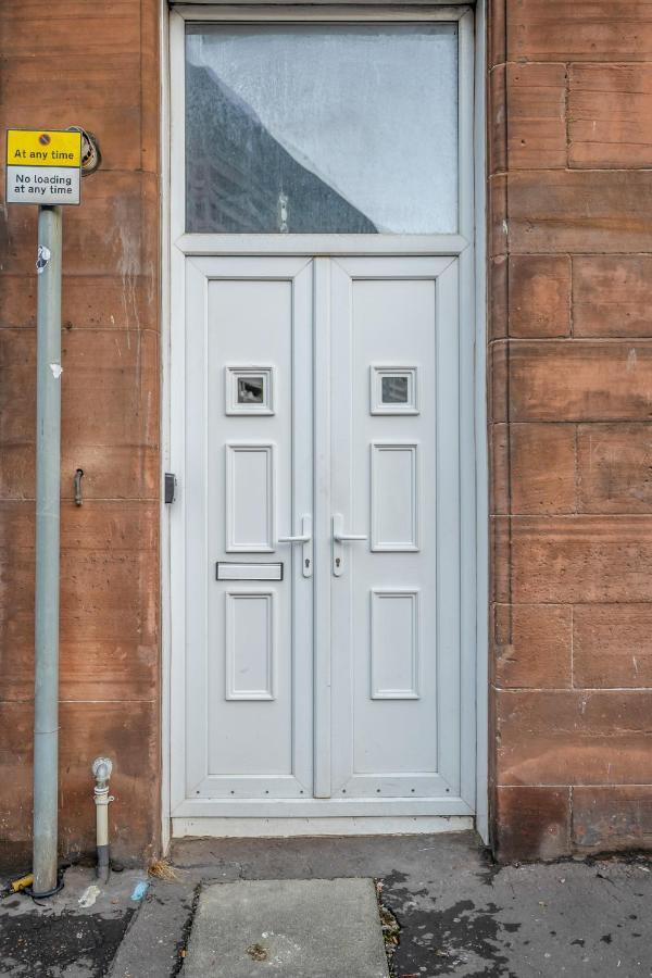 Private Ground Floor Main Door Entrance - Spacious 2 Bedroom Property - The Shore, Leith Edinburgh Exterior foto